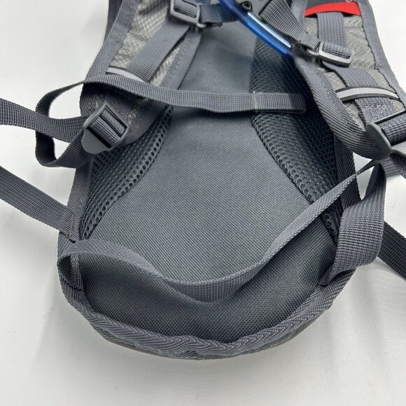 Glacier Peak Hydration Pack Backpack Slightly Used W/Bladder Gray Red - Picture 5 of 8